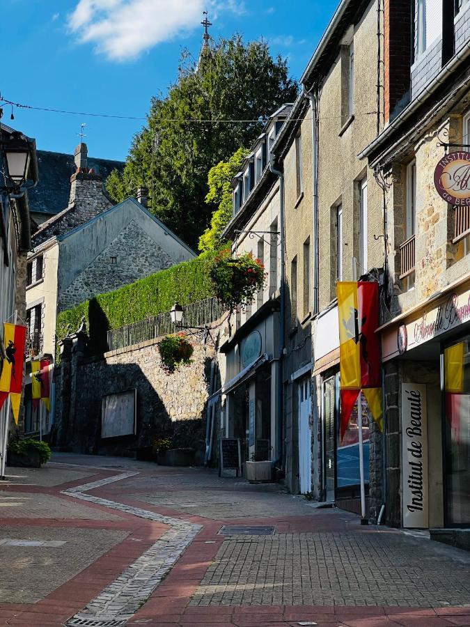 A La Maison - Hebergement De Luxe Domfront  Eksteriør billede